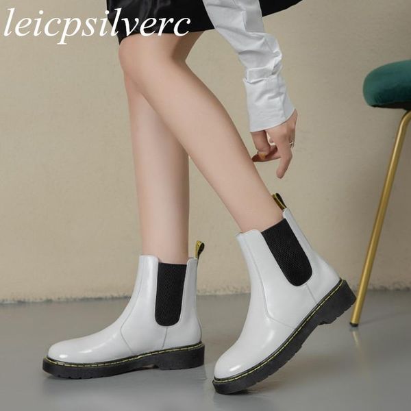 boots women autumn winter warm low heel pu ankle work safety flat with elastic band round toe patchwork 2021 sweet black
boots women autumn winter warm low heel pu ankle work safety flat with elastic band round toe patchwork 2021 sweet black