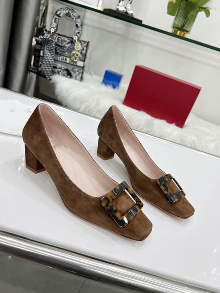womens dress shoes designer monolith pointy leather loafers spring fashion lug tread rubber sole black white size 35-40 original box 0116
womens dress shoes designer monolith pointy leather loafers spring fashion lug tread rubber sole black white size 35-40 original box 0116