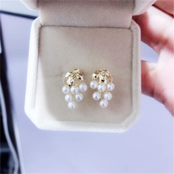 xuxin jewelry grape pearl stud earrings female s925 silver inlaid 3-4mm freshwater pearl, Black
xuxin jewelry grape pearl stud earrings female s925 silver inlaid 3-4mm freshwater pearl, Black