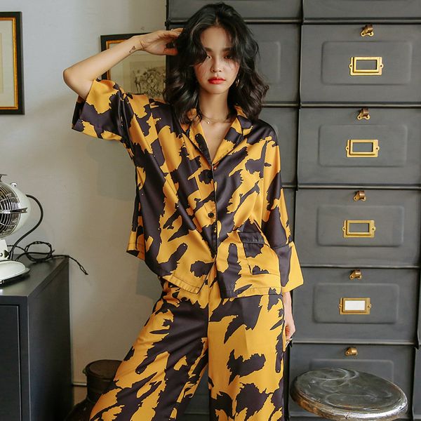 french vintage yellow pajamas for women silk home clothes suit set female autumn long sleeve sleepwear nightwear, Black;red
french vintage yellow pajamas for women silk home clothes suit set female autumn long sleeve sleepwear nightwear, Black;red
