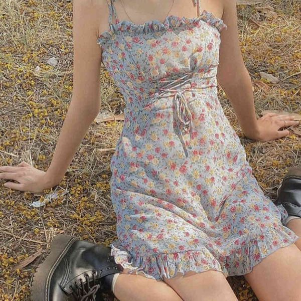 wonder women floral print spaghetti strap dress mini vintage french style female boho casual holiday party vestidos 210510, Black;gray
wonder women floral print spaghetti strap dress mini vintage french style female boho casual holiday party vestidos 210510, Black;gray
