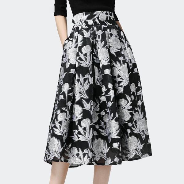 skirts vintage jacquard embroidered high waist skirt for womens 2021 early autumn fashion and elegant versatile pleated ladies skir, Black
skirts vintage jacquard embroidered high waist skirt for womens 2021 early autumn fashion and elegant versatile pleated ladies skir, Black
