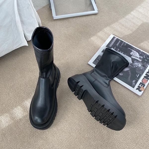 boots british style children 2021 autumn fashion simple black thick-soled short over the knee
boots british style children 2021 autumn fashion simple black thick-soled short over the knee
