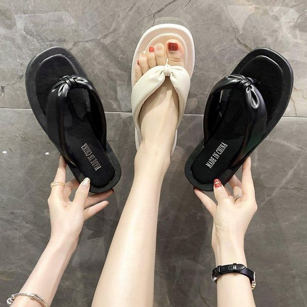 slippers 2021 summer slipper flat for women slides fashion shoes flip-flop party dress woman, Black
slippers 2021 summer slipper flat for women slides fashion shoes flip-flop party dress woman, Black