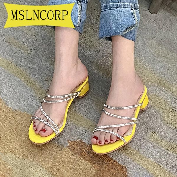 slippers plus size 34-46 summer women basic sandals white sliver crystal shiny slip-on cut out ladies flat outdoor holiday slides, Black
slippers plus size 34-46 summer women basic sandals white sliver crystal shiny slip-on cut out ladies flat outdoor holiday slides, Black