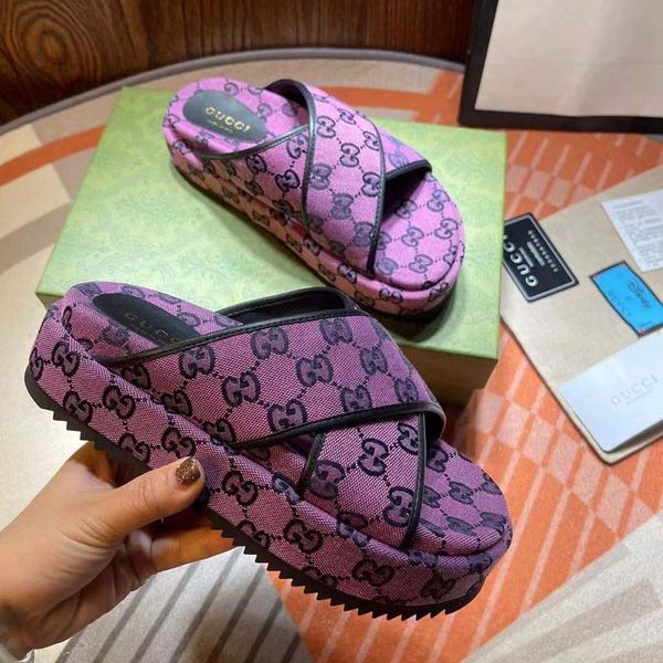 classics sandals fashion designer slippers slides floral brocade gear bottoms flip flops women shoes striped beach causal slipper bagandshoe, Black
classics sandals fashion designer slippers slides floral brocade gear bottoms flip flops women shoes striped beach causal slipper bagandshoe, Black
