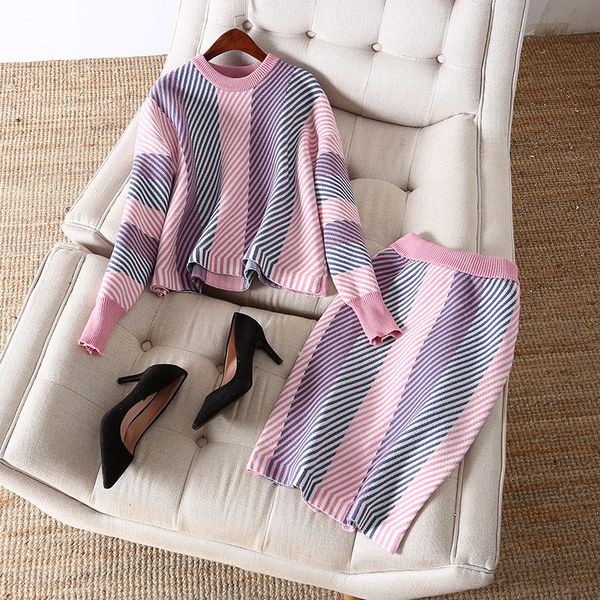autumn and winter women's fashion contrast color lazy celebrity little frh knitted wool s two-piece skirt, Black;gray
autumn and winter women's fashion contrast color lazy celebrity little frh knitted wool s two-piece skirt, Black;gray