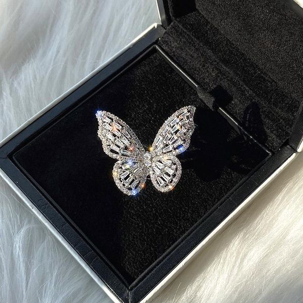 cluster rings fashion personality super fairy zircon butterfly opening index finger ring net red cold wind female, Golden;silver
cluster rings fashion personality super fairy zircon butterfly opening index finger ring net red cold wind female, Golden;silver