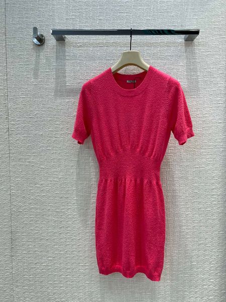 22s generation high-quality new european embroidery designer dress, elegant office women's wrinkled waist, fashionable combination prin, Black;gray
22s generation high-quality new european embroidery designer dress, elegant office women's wrinkled waist, fashionable combination prin, Black;gray
