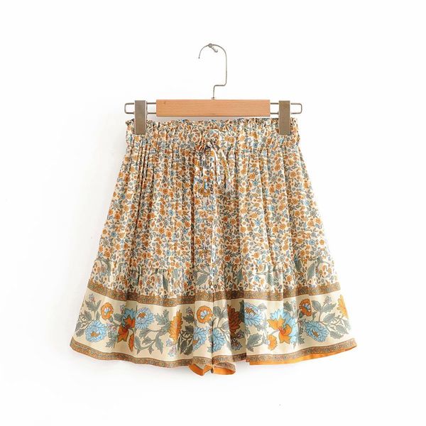 women's shorts women spring summer bohemian shorts chic rayon cotton floral print elastic waist beach holiday fashion casual seasi, White;black
women's shorts women spring summer bohemian shorts chic rayon cotton floral print elastic waist beach holiday fashion casual seasi, White;black