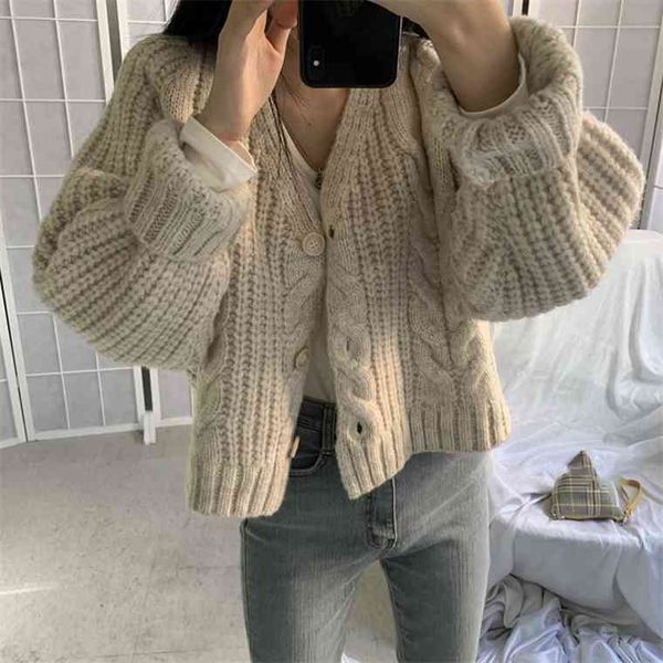 colorfaith new 2021 winter spring womens sweaters v-neck buttons cardigans oversize fashionable korean ladies knitwears swc755, White;black
colorfaith new 2021 winter spring womens sweaters v-neck buttons cardigans oversize fashionable korean ladies knitwears swc755, White;black