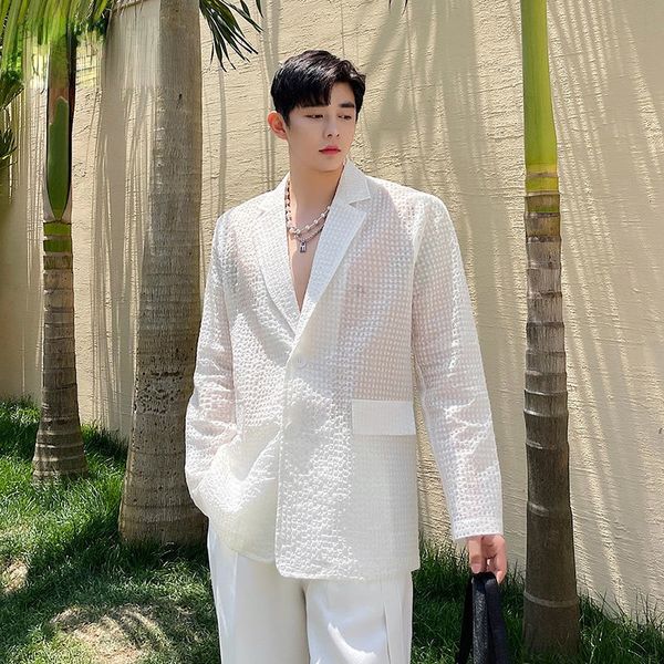 2021 new korean trend sunscreen suit coat for men thin breathable see through white white blazer summer male clothing, White;black
2021 new korean trend sunscreen suit coat for men thin breathable see through white white blazer summer male clothing, White;black