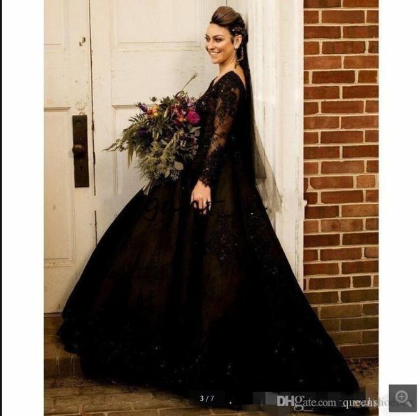 2021 new arrival black lace appliques ball gown wedding dress v neckline long sleeve beaded gothic bride dresses princess puffy illusion bac, White
2021 new arrival black lace appliques ball gown wedding dress v neckline long sleeve beaded gothic bride dresses princess puffy illusion bac, White