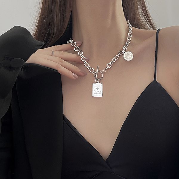 retro party feeling necklace necklace female niche designs the new female collarbone chain wind, Silver
retro party feeling necklace necklace female niche designs the new female collarbone chain wind, Silver