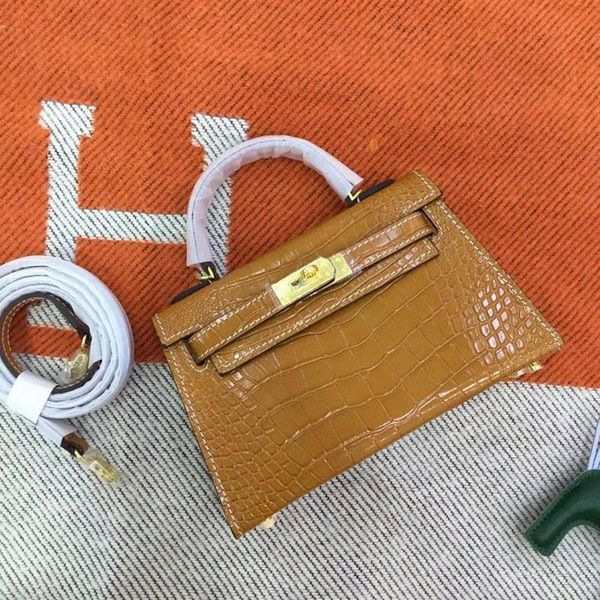 7a+ designer shoulder evening bags crossbody handbag purse tote women shopping bag braided cowhide leather wild at heart luxury clutch fashi
7a+ designer shoulder evening bags crossbody handbag purse tote women shopping bag braided cowhide leather wild at heart luxury clutch fashi