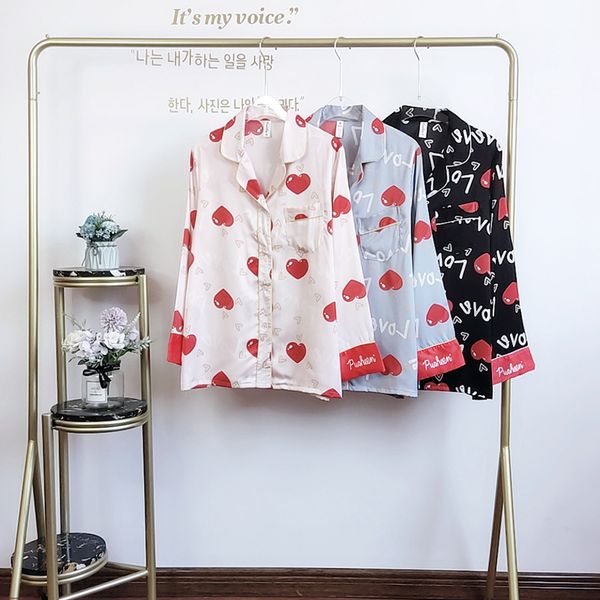 spring women long sleeve shirt pants pajamas autumn ice silk trousers suit printing fashion pyjamas set nightwear homewear, Black;red
spring women long sleeve shirt pants pajamas autumn ice silk trousers suit printing fashion pyjamas set nightwear homewear, Black;red