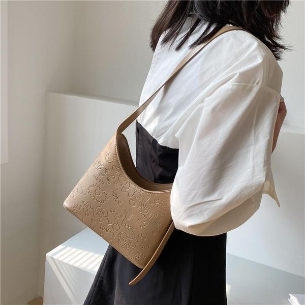 evening bags designer shoulder crossbody for women 2021 simple underarm bag fashion small handbag and purse with zipper
evening bags designer shoulder crossbody for women 2021 simple underarm bag fashion small handbag and purse with zipper