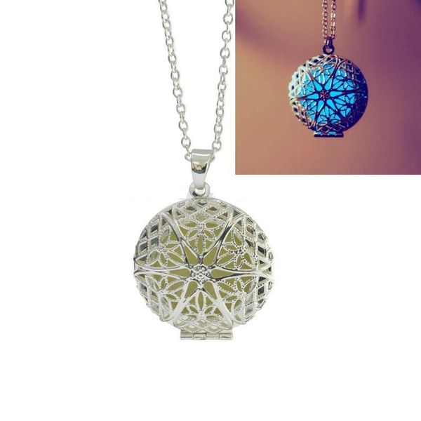 factory wholesale popular jewelry round hollow 925 silver plated luminous pendant necklace factory popular fashion xmas gift
factory wholesale popular jewelry round hollow 925 silver plated luminous pendant necklace factory popular fashion xmas gift