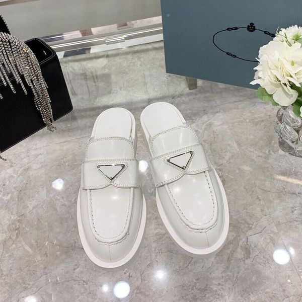 slippers 2021 triangle standard baotou half leather mules lazy shoes fashion platform sandals and female summer, Black
slippers 2021 triangle standard baotou half leather mules lazy shoes fashion platform sandals and female summer, Black
