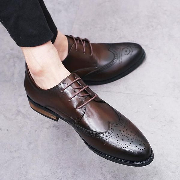 dress shoes real leather brock carved pointed men's shoe lace with leisure vintage wedding, Black
dress shoes real leather brock carved pointed men's shoe lace with leisure vintage wedding, Black
