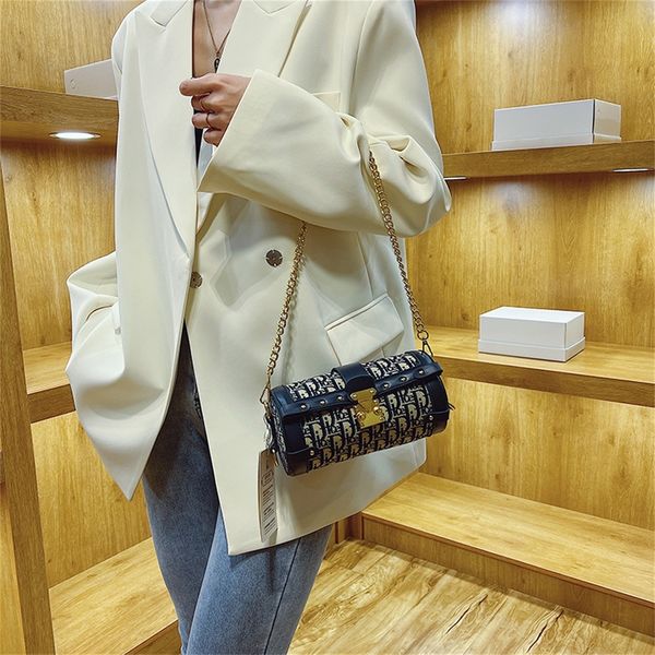56% off designer s letter embroidery barbie dragon cylinder 2022 new fashion korean version net red chain wide shoulder belt pillow bag{cate
56% off designer s letter embroidery barbie dragon cylinder 2022 new fashion korean version net red chain wide shoulder belt pillow bag{cate
