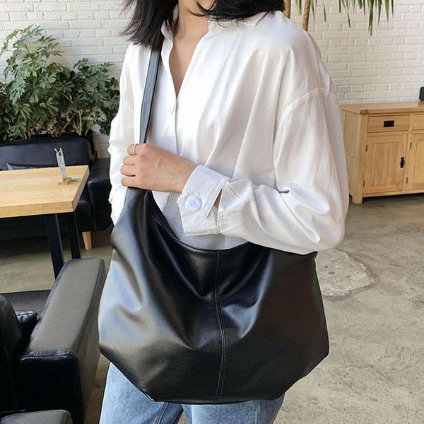 evening bags 2021 messenger women large-capacity shoulder women's diagonal dumpling handbags fashion vintage solid color
evening bags 2021 messenger women large-capacity shoulder women's diagonal dumpling handbags fashion vintage solid color