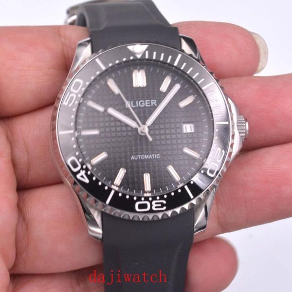 2021bliger 41mm rubber tape luxury mens watch blue dial sapphire crystal ceramic spin bezel automatic mechanical watche wristwatches, Slivery;brown
2021bliger 41mm rubber tape luxury mens watch blue dial sapphire crystal ceramic spin bezel automatic mechanical watche wristwatches, Slivery;brown