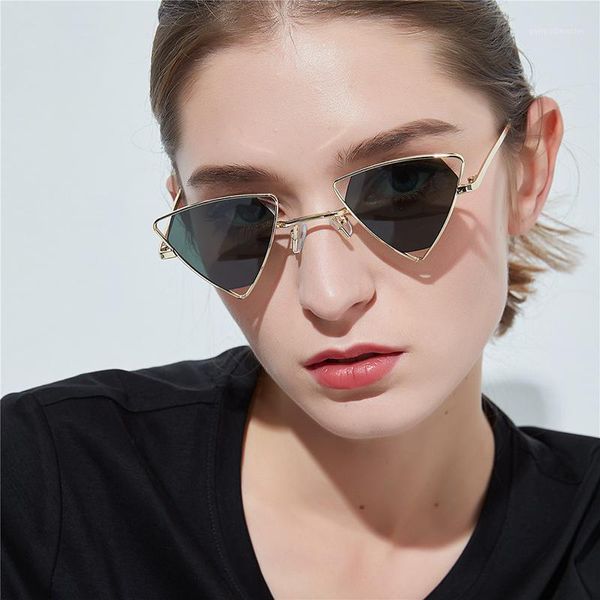 sunglasses 2021 metal hollow triangle european and american party fashion personalized glasses women's, White;black
sunglasses 2021 metal hollow triangle european and american party fashion personalized glasses women's, White;black