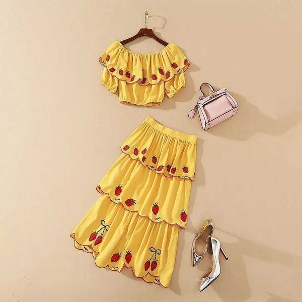 two piece dress ladies skirt summer fashion 2 women sweet fruit embroidery +cascading ruffle mid-calf skirt set casual crop 75lv, White
two piece dress ladies skirt summer fashion 2 women sweet fruit embroidery +cascading ruffle mid-calf skirt set casual crop 75lv, White