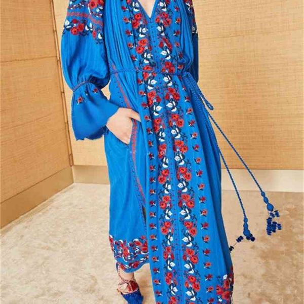 bohemian summer blue temperament national wind dress flower embroidery loose lantern sleeve tassel rope long women dresses, Black;gray
bohemian summer blue temperament national wind dress flower embroidery loose lantern sleeve tassel rope long women dresses, Black;gray