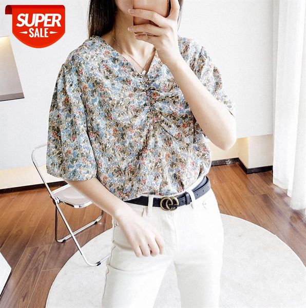 010246 western style fresh floral v-neck pleated korean open back short-sleeved chiffon women #f38s, Black;gray
010246 western style fresh floral v-neck pleated korean open back short-sleeved chiffon women #f38s, Black;gray