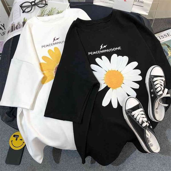 summer korea fashion women short sleeve loose o-neck t-shirt daisy print casual tee shirt femme 100% cotton plus size s777 210512, White
summer korea fashion women short sleeve loose o-neck t-shirt daisy print casual tee shirt femme 100% cotton plus size s777 210512, White