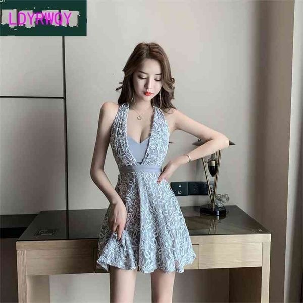 nightclubs wear women's low-cut and slim dresses office lady sheath sleeveless zippers 210416, Black;gray
nightclubs wear women's low-cut and slim dresses office lady sheath sleeveless zippers 210416, Black;gray