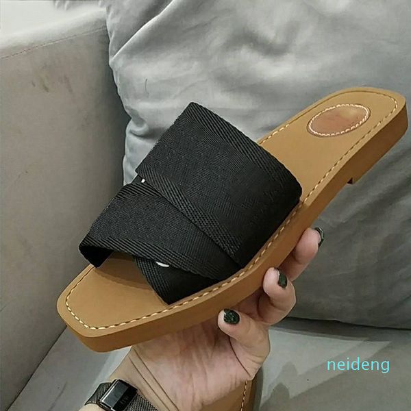 2021 cross woven roman slippers sandals shoes pearl snake print slide summer wide flat lady canvas sandals luxurys designers slipper, Black
2021 cross woven roman slippers sandals shoes pearl snake print slide summer wide flat lady canvas sandals luxurys designers slipper, Black