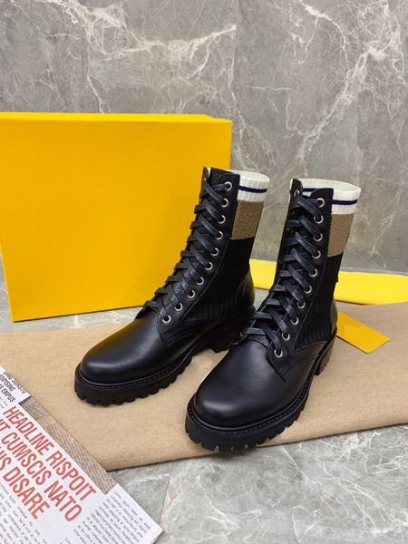designer high-quality trendy ladies martin short boots, the first layer of cowhide, knitted elements, comfortable and wear-resistant, size 3, Black
designer high-quality trendy ladies martin short boots, the first layer of cowhide, knitted elements, comfortable and wear-resistant, size 3, Black