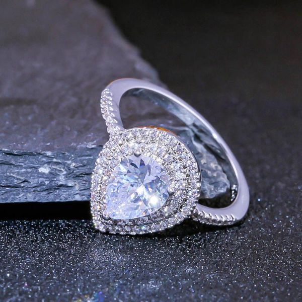 wedding rings water drop ring band trendy pear shaped cubic zircon stone paved silver plated anniversary wholesale, Slivery;golden
wedding rings water drop ring band trendy pear shaped cubic zircon stone paved silver plated anniversary wholesale, Slivery;golden