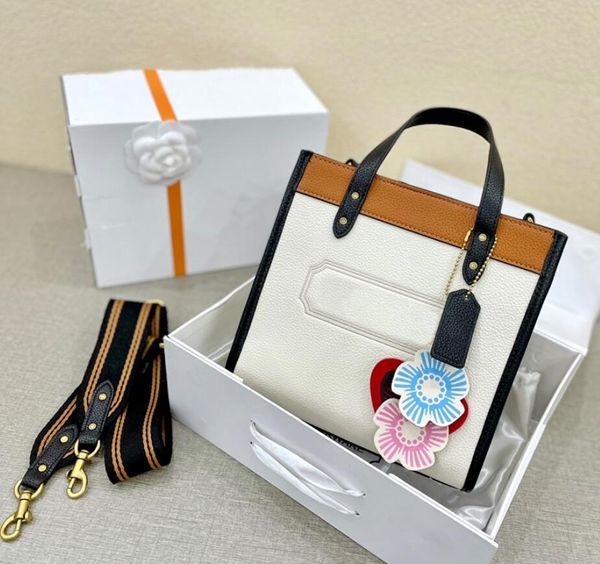 summer color designers letter handbags ladies fashion totes large capacity shoulder bags women shopping bag with accessories
summer color designers letter handbags ladies fashion totes large capacity shoulder bags women shopping bag with accessories