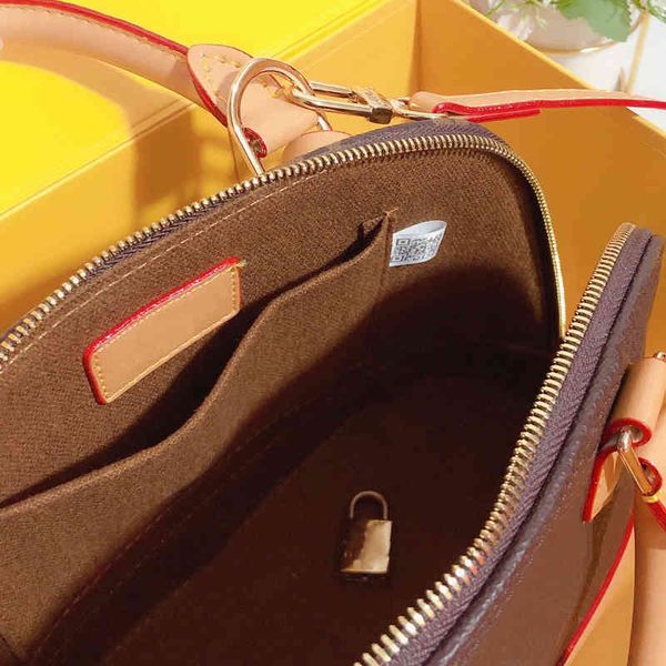 womens bags fashion shoulder bag shell-shaped design classic letter printing mini high-quality lady handbag purse
womens bags fashion shoulder bag shell-shaped design classic letter printing mini high-quality lady handbag purse