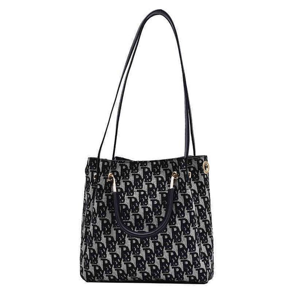 2022 latest luggage factory wholesale autumn small bag women's new versatile trendy portable bucket one shoulder messenger bag bags
2022 latest luggage factory wholesale autumn small bag women's new versatile trendy portable bucket one shoulder messenger bag bags