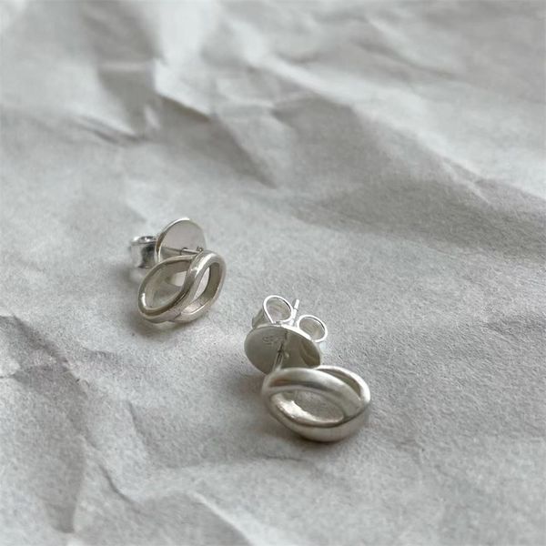 925 sterling silver stud three-dimensional ring type earrings niche design ins simple fashion all-match jewelry accessories, Golden;silver
925 sterling silver stud three-dimensional ring type earrings niche design ins simple fashion all-match jewelry accessories, Golden;silver