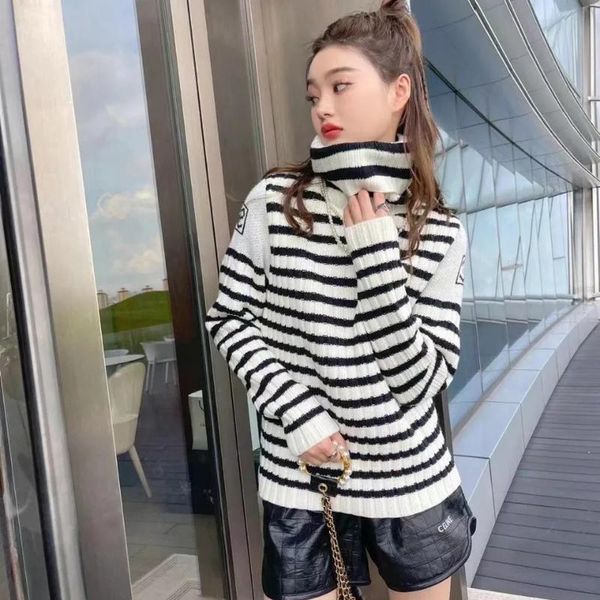 women's sweaters tsxt high version turtleneck bottom shirt classic black and white stripe logo embroidery show slim sweater, White;black
women's sweaters tsxt high version turtleneck bottom shirt classic black and white stripe logo embroidery show slim sweater, White;black