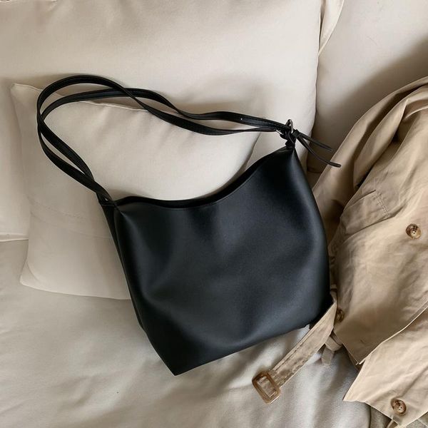 evening bags japan fashion exquisite shopping small bag casual women totes shoulder female pu leather solid color black handbag
evening bags japan fashion exquisite shopping small bag casual women totes shoulder female pu leather solid color black handbag