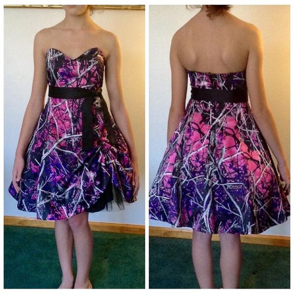 bridesmaid dress customized sleeveless sweetheart camo dresses junior vestiods de bridesmaids prom gowns honor of maid with black sash, White;pink
bridesmaid dress customized sleeveless sweetheart camo dresses junior vestiods de bridesmaids prom gowns honor of maid with black sash, White;pink