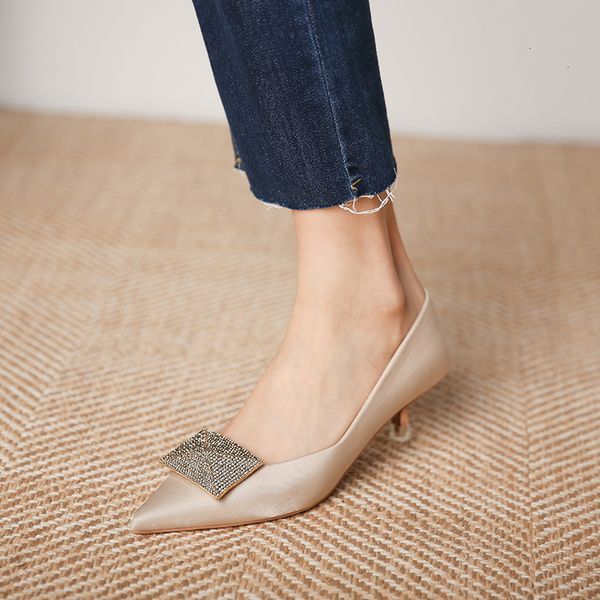 high sandals 338-20 satin diamond heeled shoes women's thin middle square button single spring style ui7y, Black
high sandals 338-20 satin diamond heeled shoes women's thin middle square button single spring style ui7y, Black