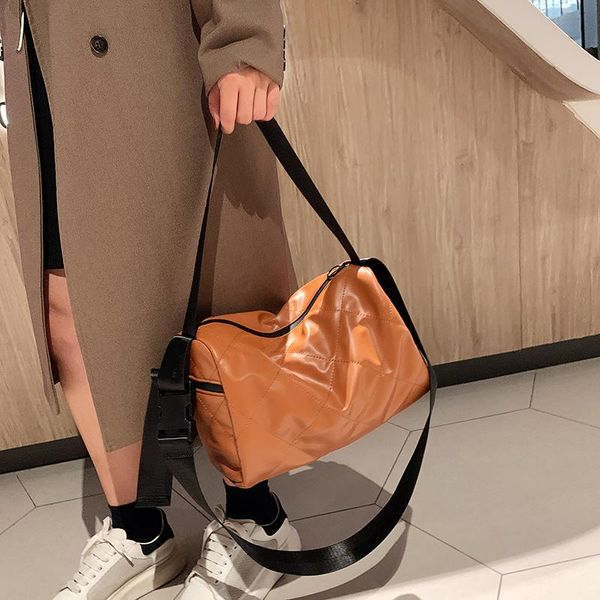 shoulder bags women crossbody large handbags 2021 luxury ladies hand purse fashion bolsa sac female messenger
shoulder bags women crossbody large handbags 2021 luxury ladies hand purse fashion bolsa sac female messenger