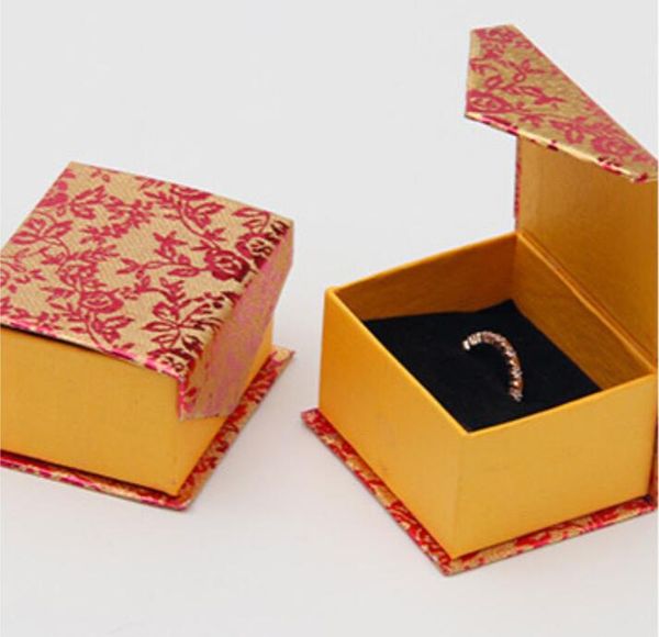 boxes packaging display jewelry 4 x 6 x 3.5cm iron absorbing gift present case red rose earring ring jewelry box jlljpj, Black;white 
boxes packaging display jewelry 4 x 6 x 3.5cm iron absorbing gift present case red rose earring ring jewelry box jlljpj, Black;white