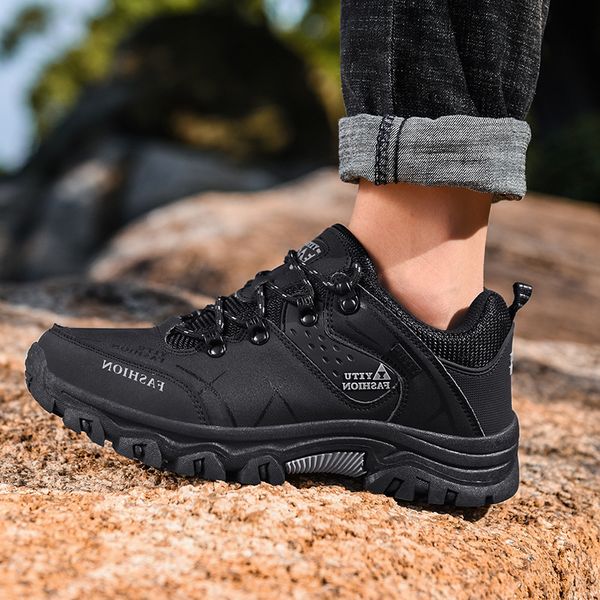 autumn and winter new high warmth cotton shoes fashion outdoor mountaineering men's large low boots, Black
autumn and winter new high warmth cotton shoes fashion outdoor mountaineering men's large low boots, Black