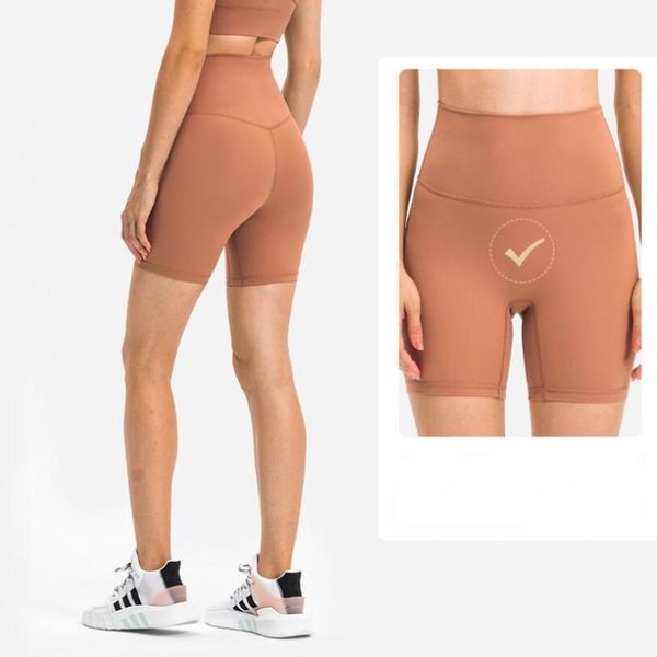 yoga outfit lululala summer 2021 pure color shorts tight stretch sports pants fitness customized
yoga outfit lululala summer 2021 pure color shorts tight stretch sports pants fitness customized