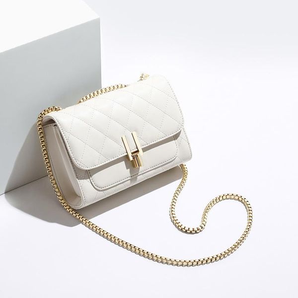 evening bags 2021 genuine leather women bag lingge chain shoulder fashion versatile crossbody trendy square wallet
evening bags 2021 genuine leather women bag lingge chain shoulder fashion versatile crossbody trendy square wallet