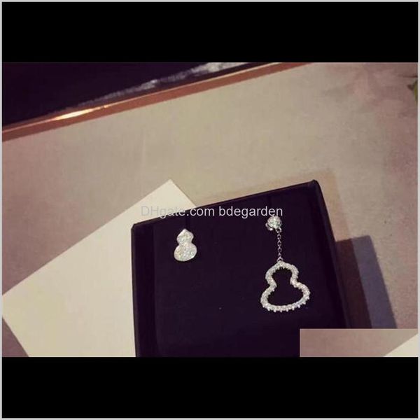 charm drop delivery 2021 jewelry s925 sterling sier gourd shaped stud earrings for women asymmetric earring christmas gift l3i0q, Golden
charm drop delivery 2021 jewelry s925 sterling sier gourd shaped stud earrings for women asymmetric earring christmas gift l3i0q, Golden